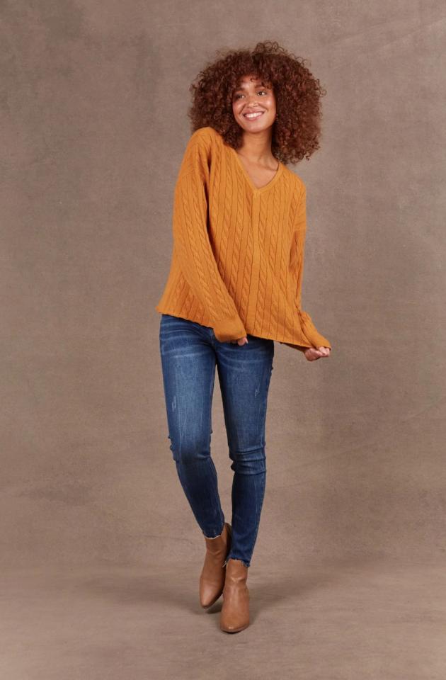 EB & IVE ALAWA CABLE KNIT - OCHRE - 2549005